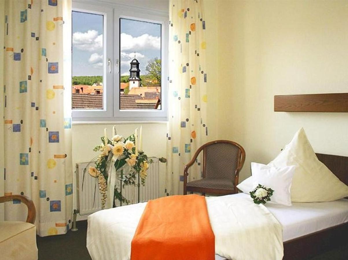 Hotel Zur Krone Ronneburg  Kültér fotó