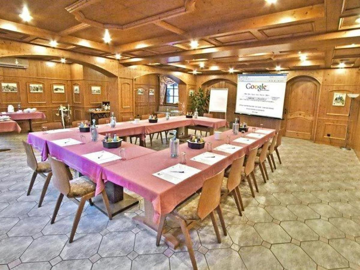 Hotel Zur Krone Ronneburg  Kültér fotó